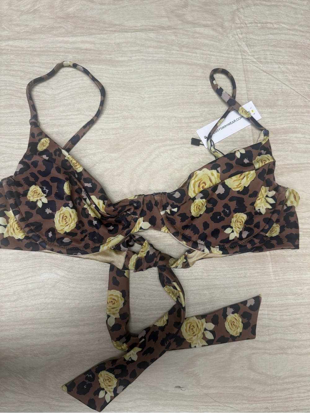 Nessy Swimwear Leopard & Yellow Rose Bikini Top - M